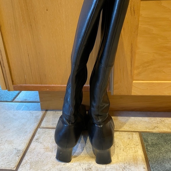 Clark’s Women’s Leather boots in size 5.5 - Picture 5 of 8